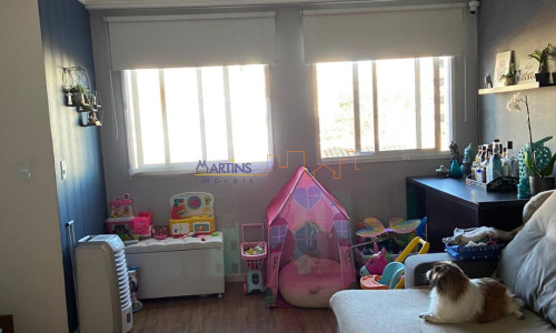 Sobrado Cond. Fechado Jd. Itatinga II Horto Florestal